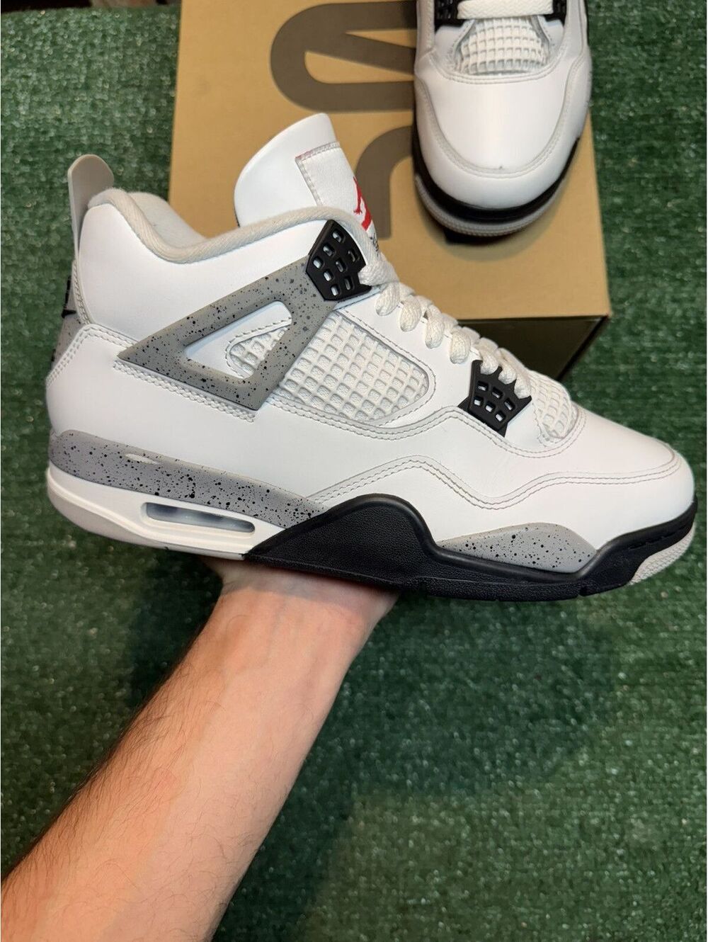 Jordan Retro 4 White Cement Size 9.5